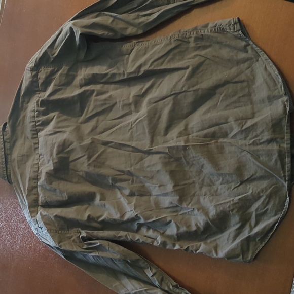 Mens button down - Picture 4 of 4